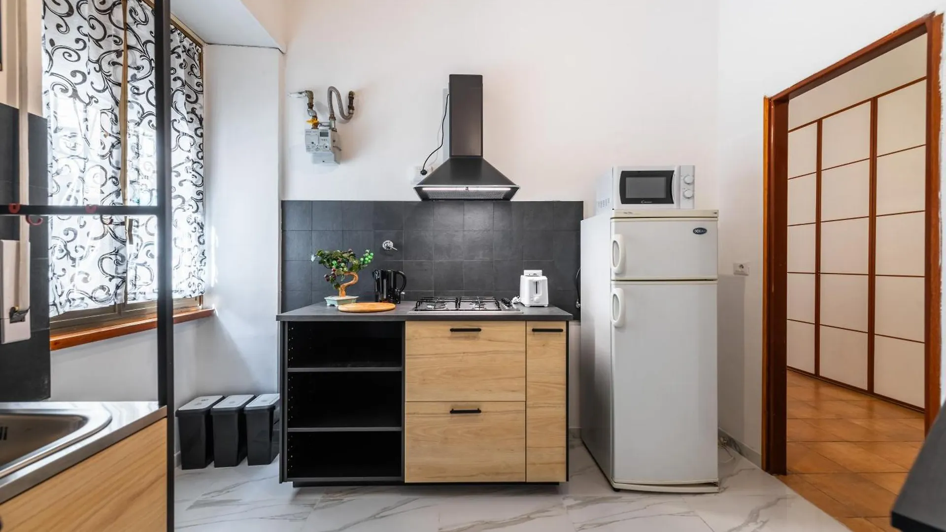 Gianicolense Apartment Rome 0*,  Italy